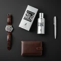 No.2 Men flatlay men's on table hitam premium