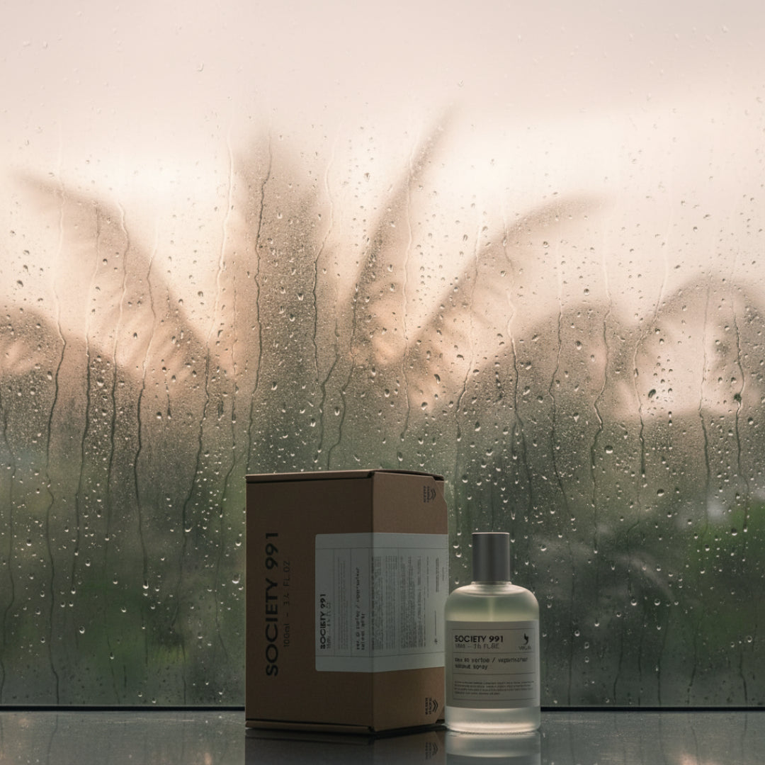 Society 991 by Volare: Unisex EDP with Woody Twist